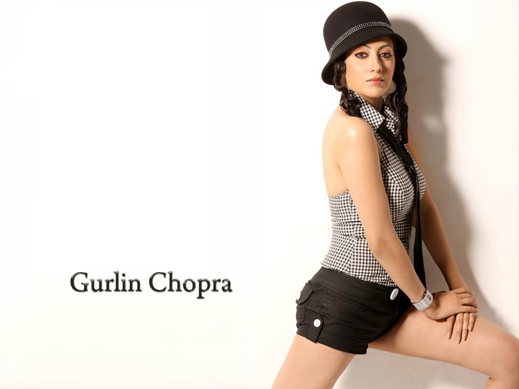 Gurlin+Chopra sexy pics