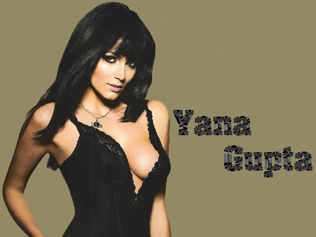Yana Gupta blonde