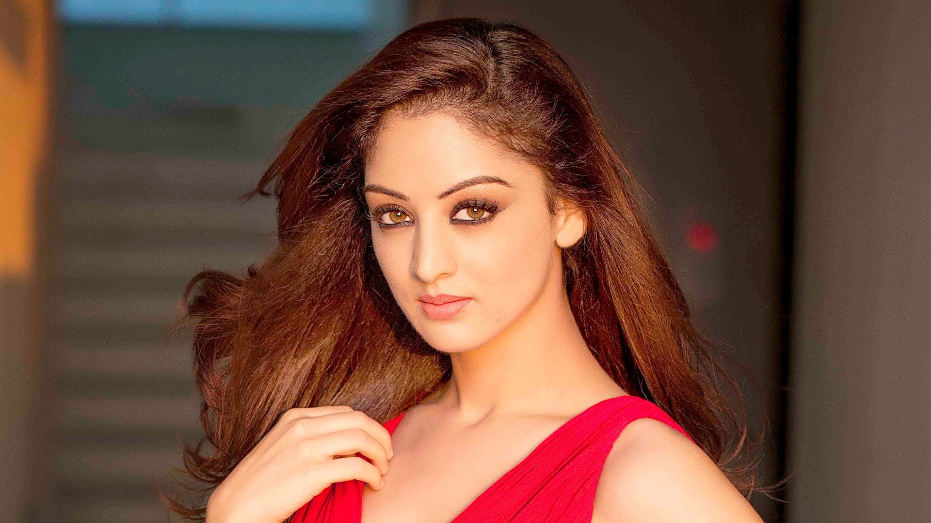 Sandeepa Dhar sizzling images